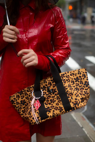 Bolsa Tote Bag Americana Jacquard Leopardo e Preto Handbags Larroudé