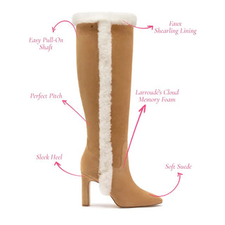 Bota Cindy Hi Camurça Caramelo e Lã Natural