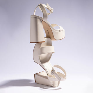 Sandália Dolly Couro Off White