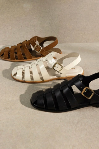 Sandália Flat Stevie Couro Off White Ballerina Larroudé