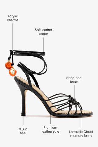 Sandalia Carmen Couro Preto Sandal Larroudé