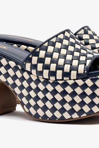 Mule Plataforma Miso Couro Azul e Couro Off White Sandal Larroudé