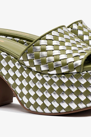 Mule Plataforma Miso Couro Verde e Couro Prateado Sandal Larroudé