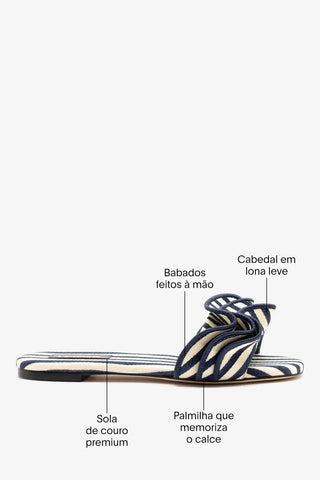Flat Ivy Lona Listrado Azul e Babados Flat Larroudé