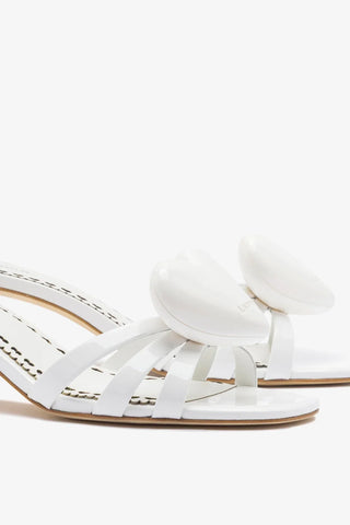 Mule Amore Couro Verniz Branco Mule Larroudé