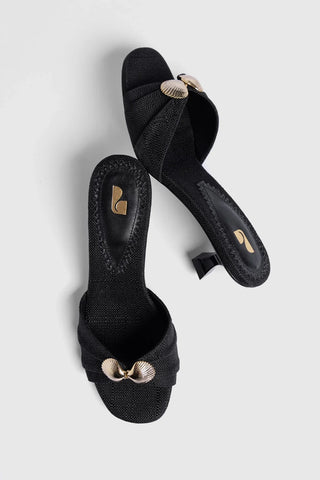 Mule Coquile Ráfia Preto Mule Larroudé