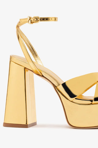 Sandália Plataforma Dolly X Espelhado Dourado Sandal Larroudé