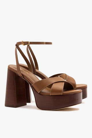 Sandália Dolly X Wood Couro Caramelo Sandal Larroudé
