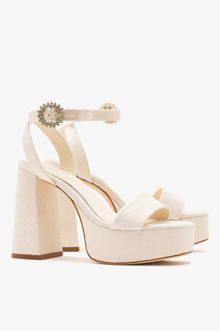 Larroudé x Markarian: Sandália Plataforma Dolly Renda Branco Sandal Larroudé x Markarian