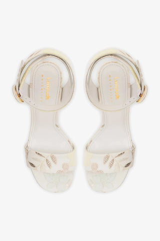 Larroudé x Markarian: Sandália Dolly Brocado Off White Sandal Larroudé x Markarian