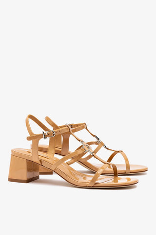 Sandália Hana Salto Bloco Couro Verniz Bege Sandal Larroudé