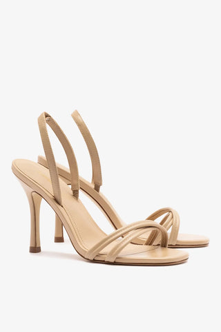 Sandália Annie Couro Bege Sandal Larroudé