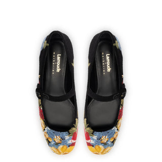 Larroudé x Markarian: Sapatilha Lã Preto Floral