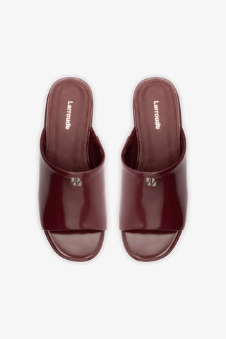 Mule Charli Box Couro Bordô Sandal Larroudé