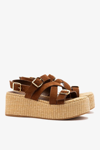 Flatform Patti Camurça Marrom Sandal Larroudé