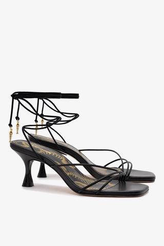 Sandália Nadia Couro Preto Sandal Larroudé