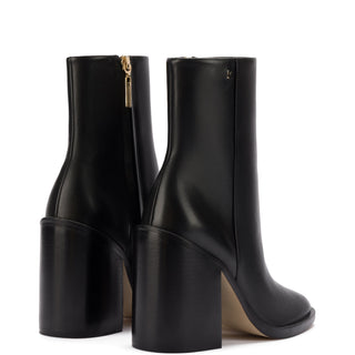 Bota Ricky Mini Couro Preto