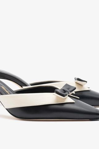 Larroudé x Tanner Fletcher: Mule Elle Smoking Couro Preto e Off White Mule Larroudé x Tanner Fletcher