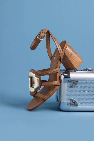 Sandália Margherita Block Couro Caramelo Sandal Larroudé