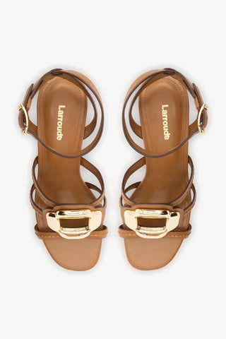 Sandália Margherita Block Couro Caramelo Sandal Larroudé