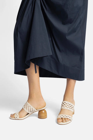 Mule Dew Drop Macramê Couro Off White Sandal Larroudé