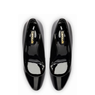 Michelle Lo Pump In Black Patent Leather