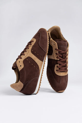 Tênis Stella Camurça Marrom Sneaker Larroudé