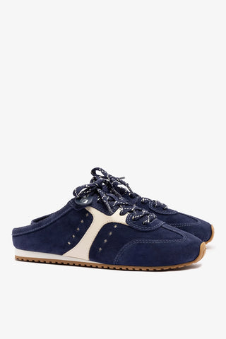 Mule Stella Camurça Azul e Couro Off White Sneaker Larroudé