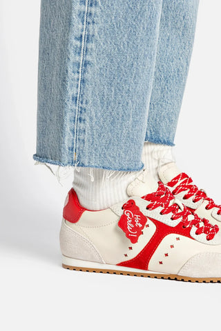 Tênis Stella Amore Couro Off White e Camurça Vermelho Sneaker Larroudé