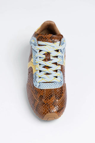 Tênis Stella Couro Cobra Marrom Sneaker Larroudé