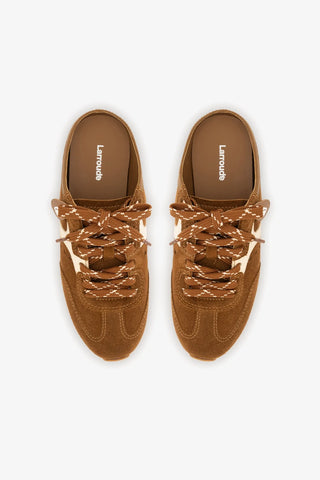 Mule Stella Camurça Marrom e Couro Off White Sneaker Larroudé