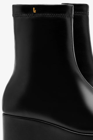 Bota Flatform Dani Couro Preto Boot Larroudé