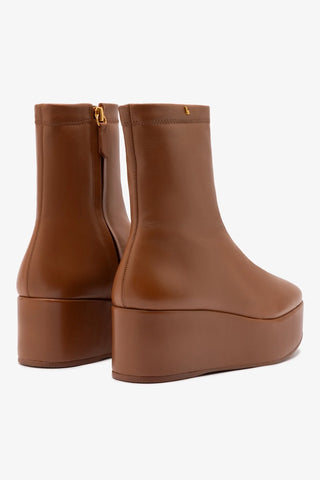 Bota Dani New Flatform Dani Couro Caramelo Boot Larroudé