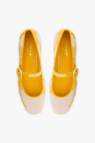 Larroudé x Markarian: Flatform Blair Brocado Amarelo Pump Larroudé x Markarian