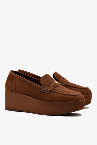 Flatform Suki Camurça Marrom Loafer Larroudé