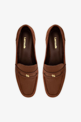 Flatform Suki Camurça Marrom Loafer Larroudé