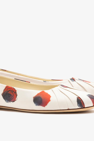 Jonathan Cohen by L.: Sapatilha Cetim Estampado Off White Ballet Larroudé x Jonathan Cohen