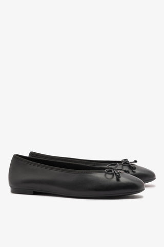 Sapatilha Pavlova Couro Preto Ballerina Larroudé