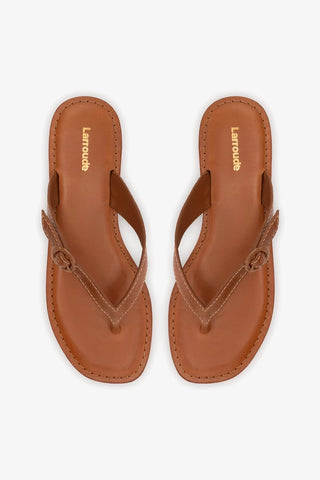 Flat Mary Kate Couro Caramelo Flat Sandal Larroudé