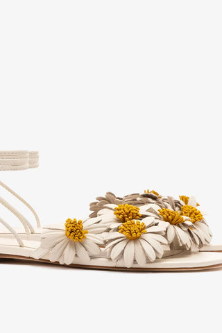 Sandália Flat Fiore Couro Off White Sandal Larroudé