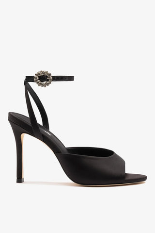 Sandália Jasmine Cetim Preto Sandal Larroudé