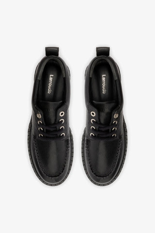 Mocassim Tratorado London Lace Up Couro Preto Oxford Larroudé