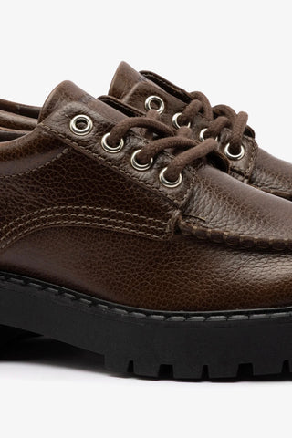 Mocassim Tratorado London Lace Up Couro Marrom Oxford Larroudé