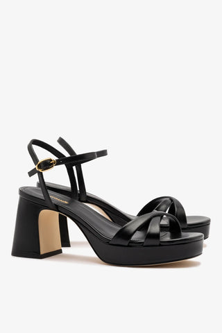 Sandália Plataforma Bianca Low Couro Preto Sandal Larroudé