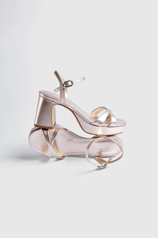 Sandália Plataforma Bianca Low Couro Champagne Sandal Larroudé