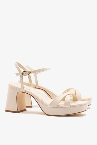 Sandália Plataforma Bianca Low Couro Off White Sandal Larroudé