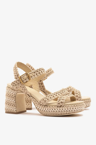 Sandália Jolene Low Crochê Natural Sandal Larroudé