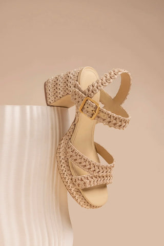 Sandália Jolene Low Crochê Natural Sandal Larroudé