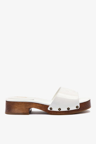 Mule Zuzi Couro Verniz Branco Sandal Larroudé