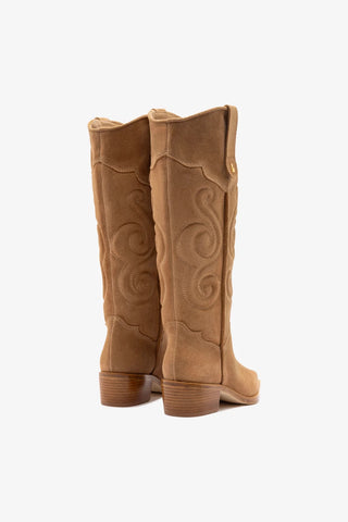 Bota Paloma Camurça Caramelo Boot Larroudé